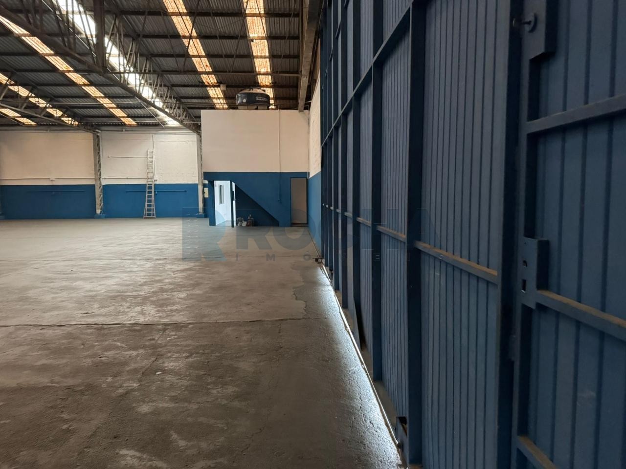 Depósito-Galpão, 800 m² - Foto 2