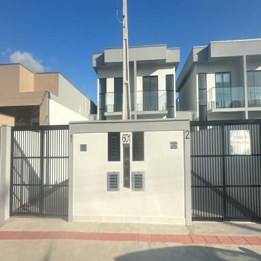 Casa 2 quartos para Venda no bairro Rio do Meio em Itajaí Casa 2 quartos para Venda no bairro Rio do Meio em Itajaí