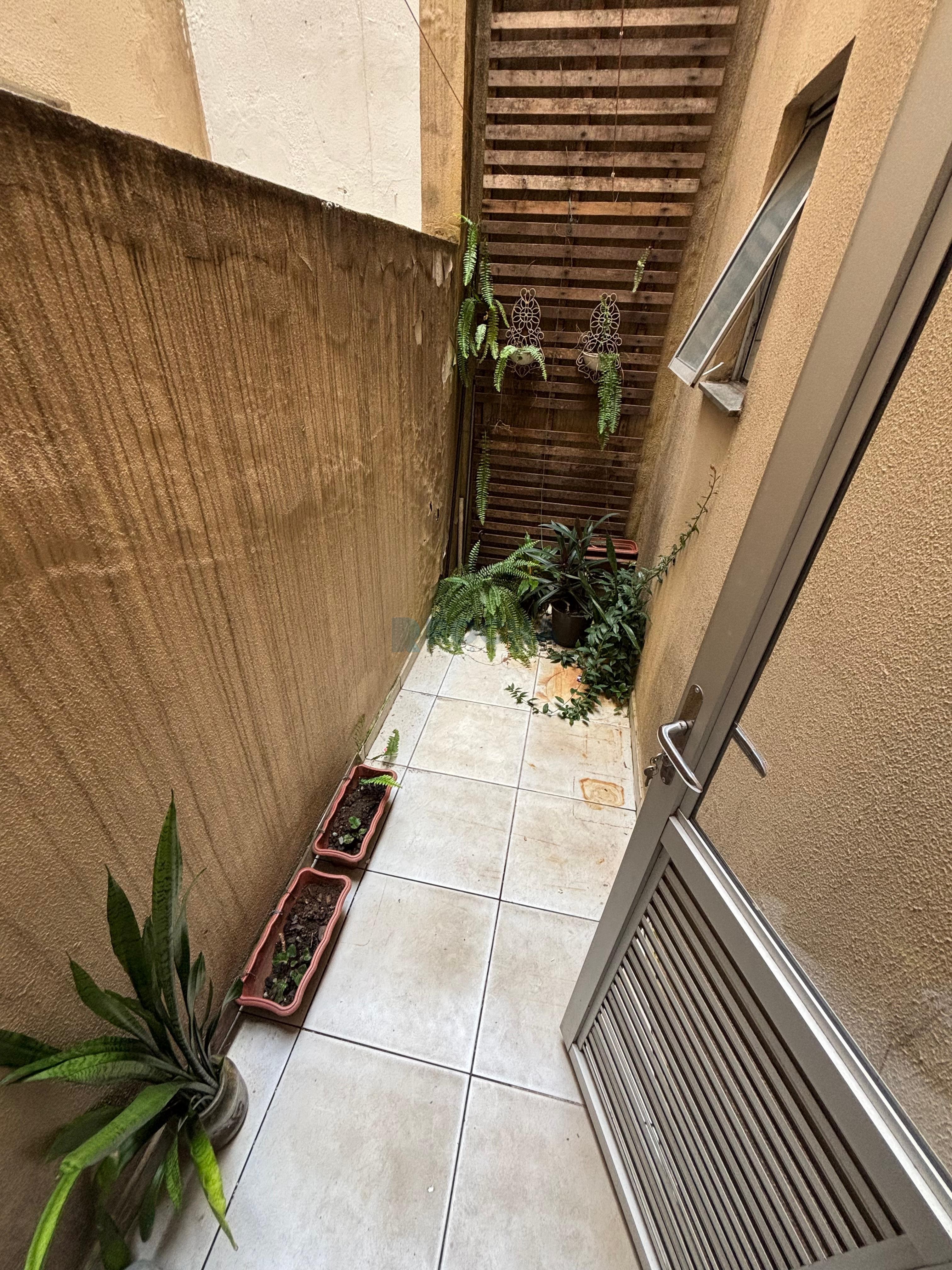 Apartamento à venda com 2 quartos, 55m² - Foto 2