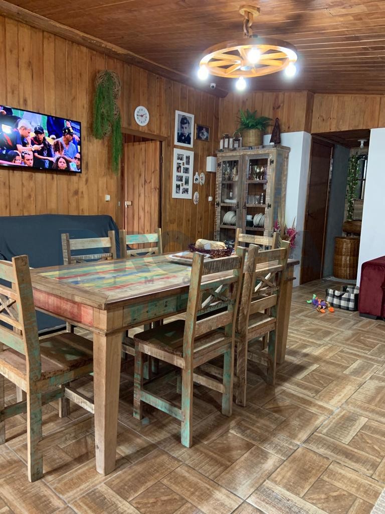 Sítio à venda com 3 quartos, 2200m² - Foto 17